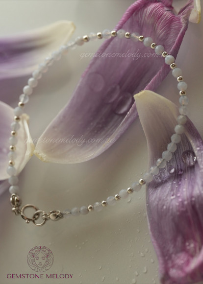 Браслет з халцедону, на замочку 