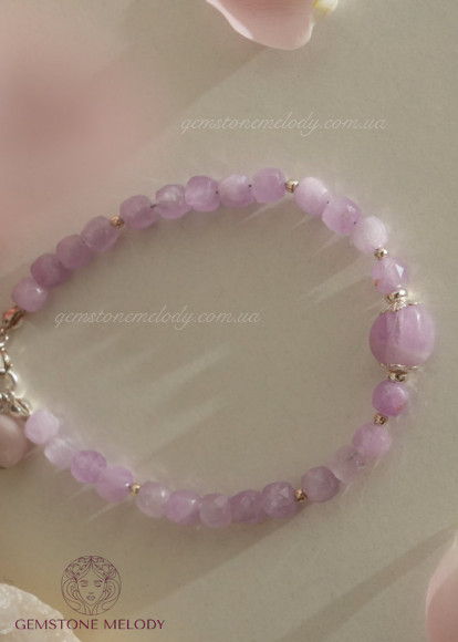 Браслет з кунцитом