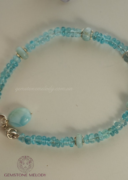 Браслет з апатитом і ларимаром