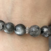Браслет з чорним сонячним каменем