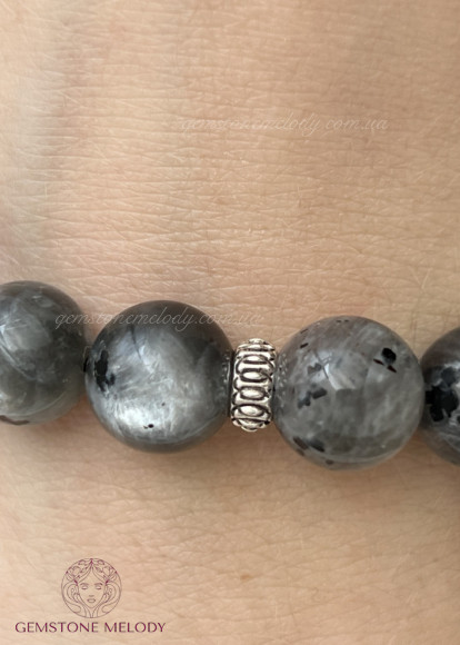 Браслет з чорним сонячним каменем