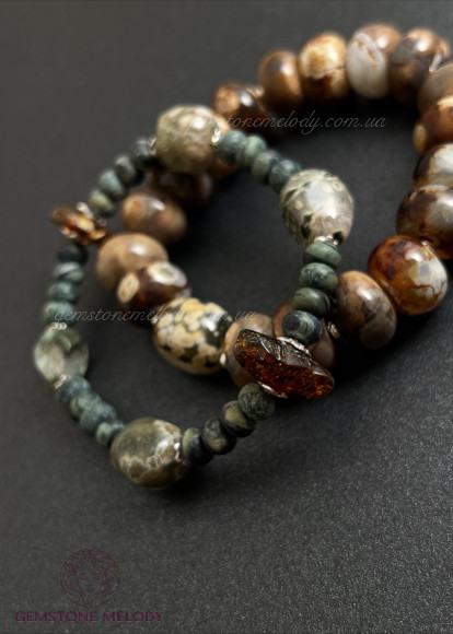 Набір браслетів з яшми та агатів Набір браслетів з яшми та агатів